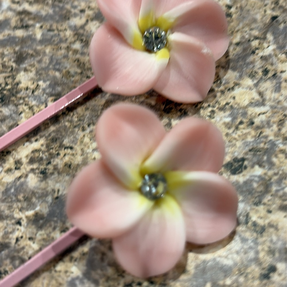 Hawaiian Flowers Hair Accessories Set - Picture 8 of 14